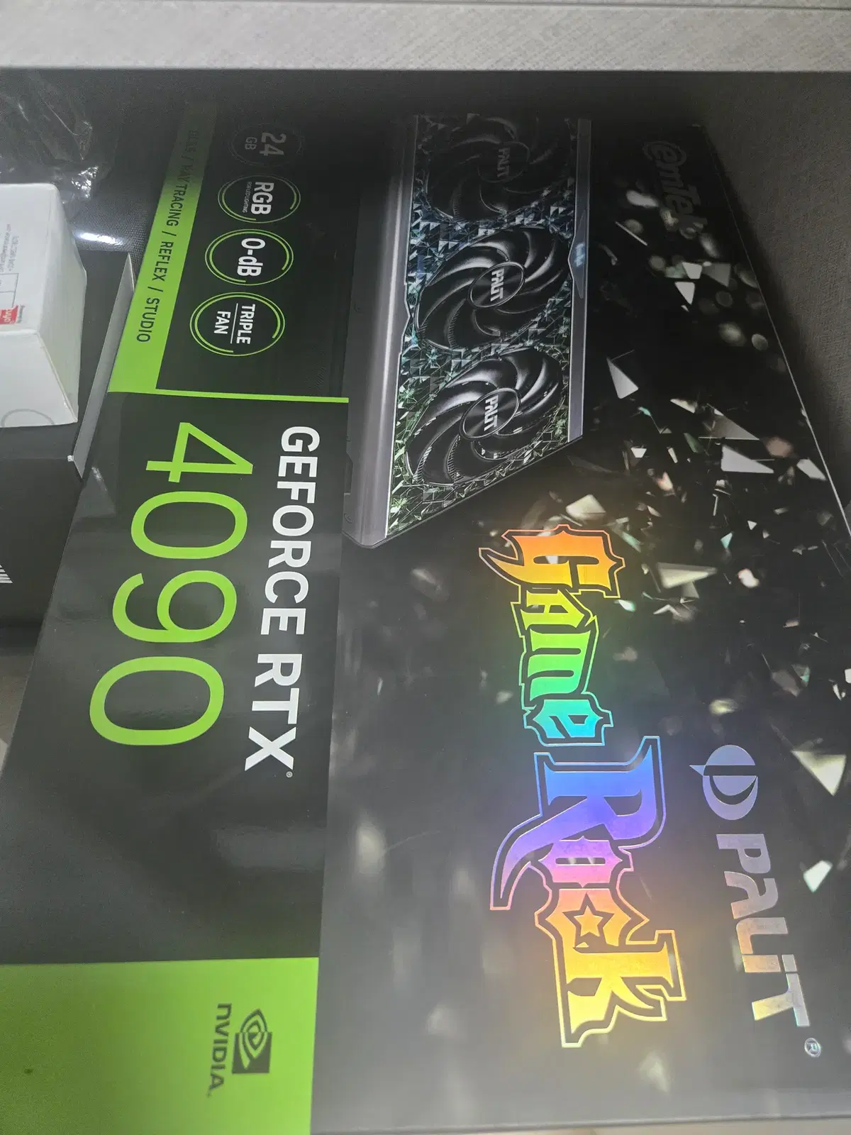 thumbnail-0